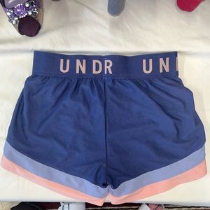 Under armor XS Heat Gear girls Shorts